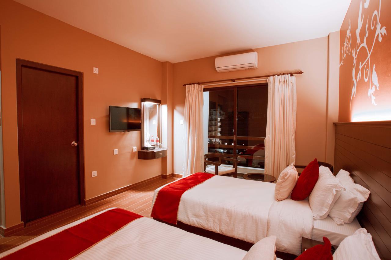Hotel City Park Ποκάρα Εξωτερικό φωτογραφία