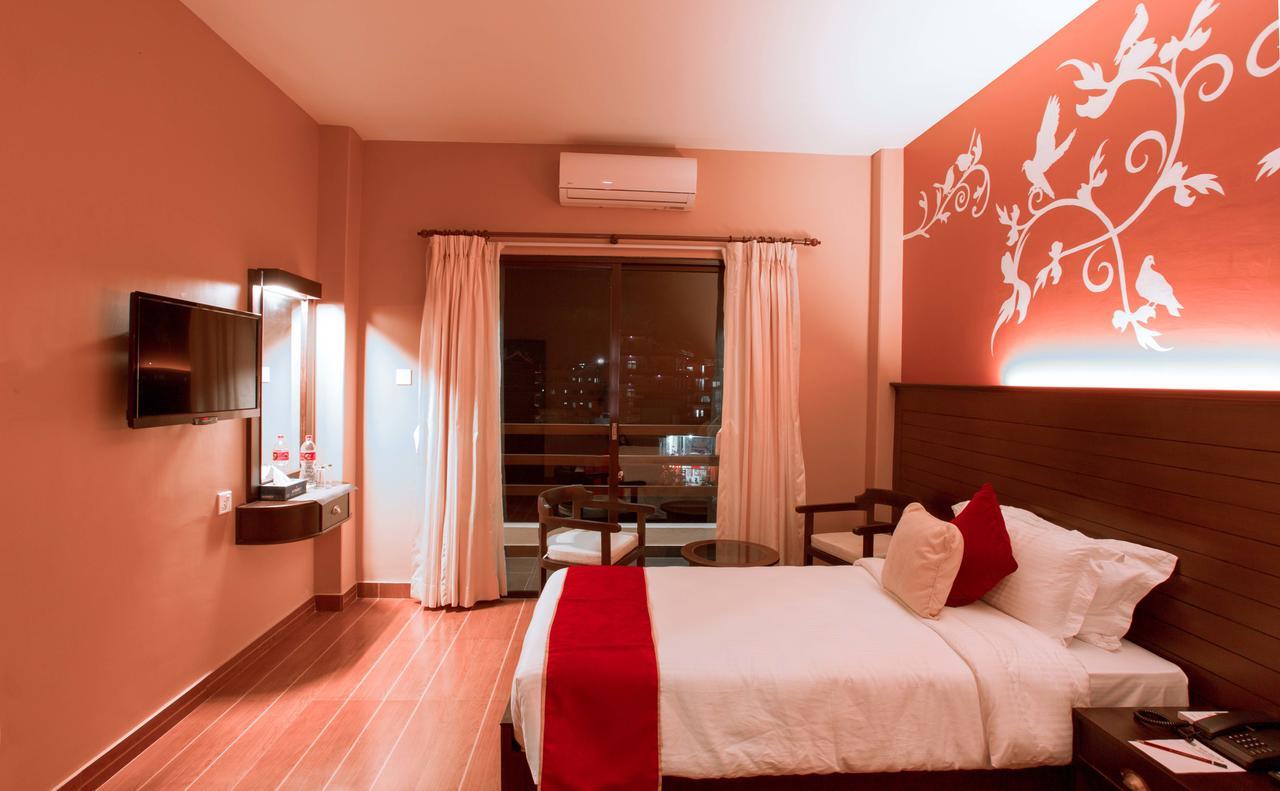 Hotel City Park Ποκάρα Εξωτερικό φωτογραφία